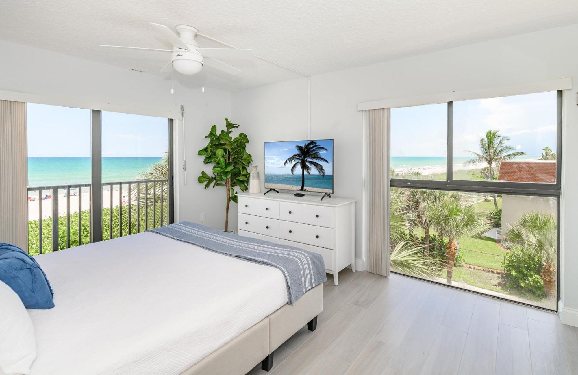 Chateau By The Sea Cocoa Beach Exterior foto