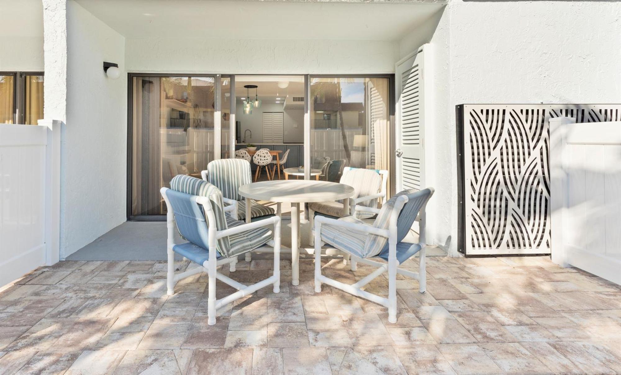 Chateau By The Sea Cocoa Beach Exterior foto